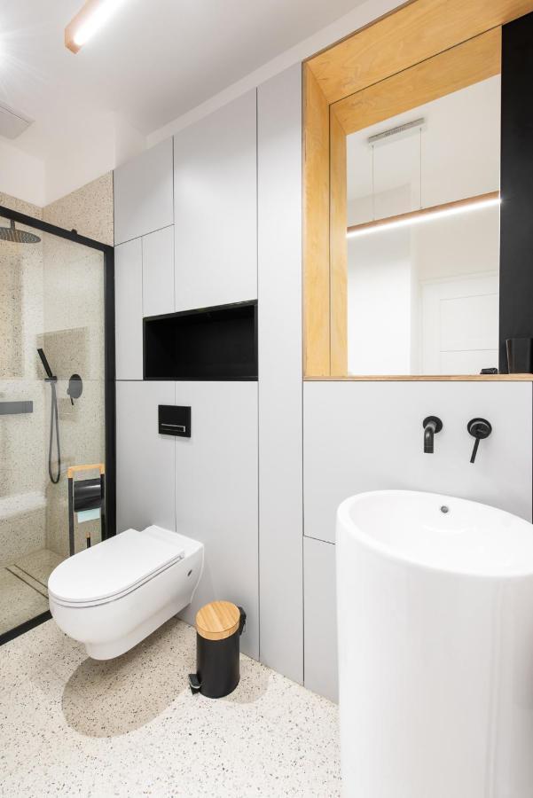 Park Lane Apartment Lea คราคูฟ ภายนอก รูปภาพ